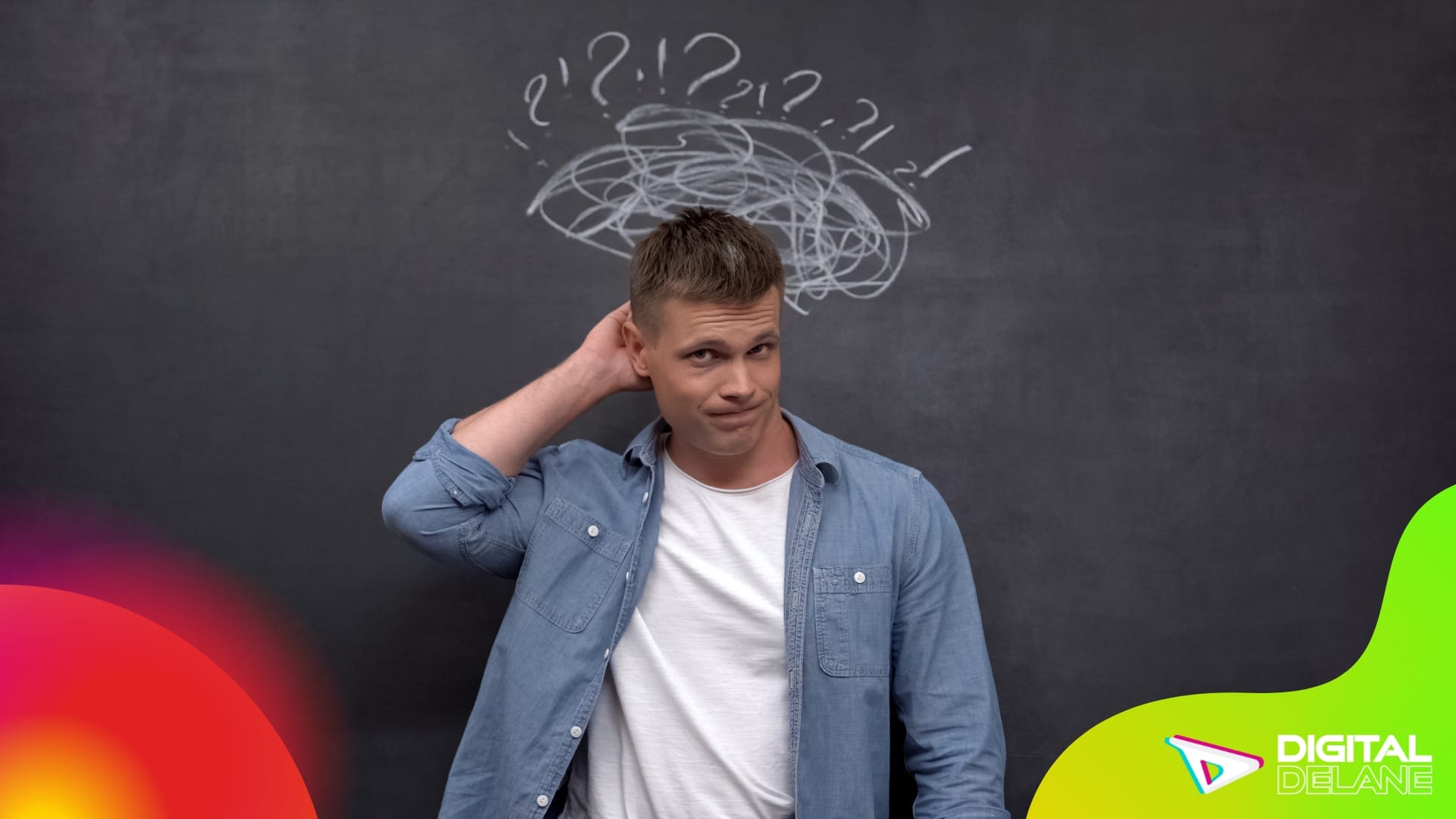 Image illustrating strategies for securing a job in digital marketing, emphasizing the importance of a solid content strategy.