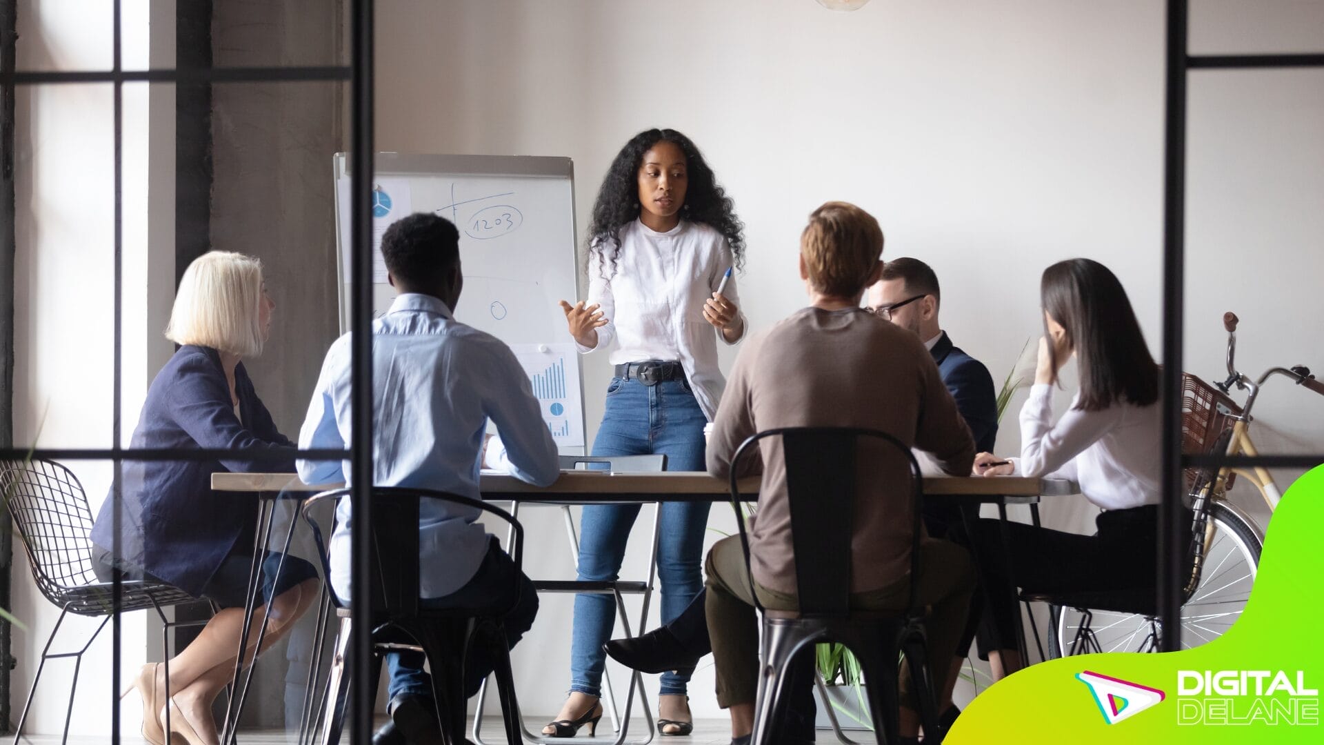 A woman presents to an audience, discussing local lead generation and key performance indicators for improved conversions.