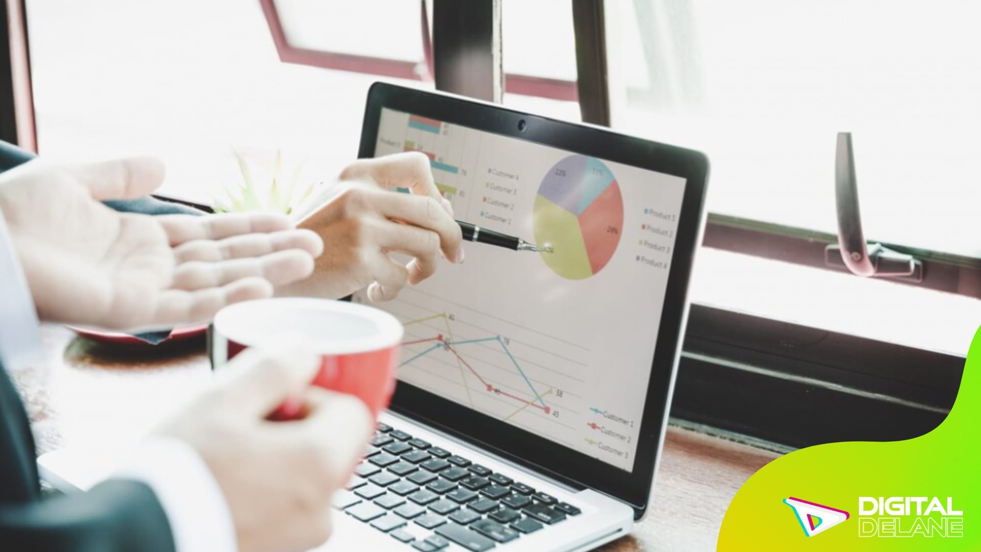 Digital marketing strategies in India highlighting the importance of paid ads for increasing website traffic and visibility.