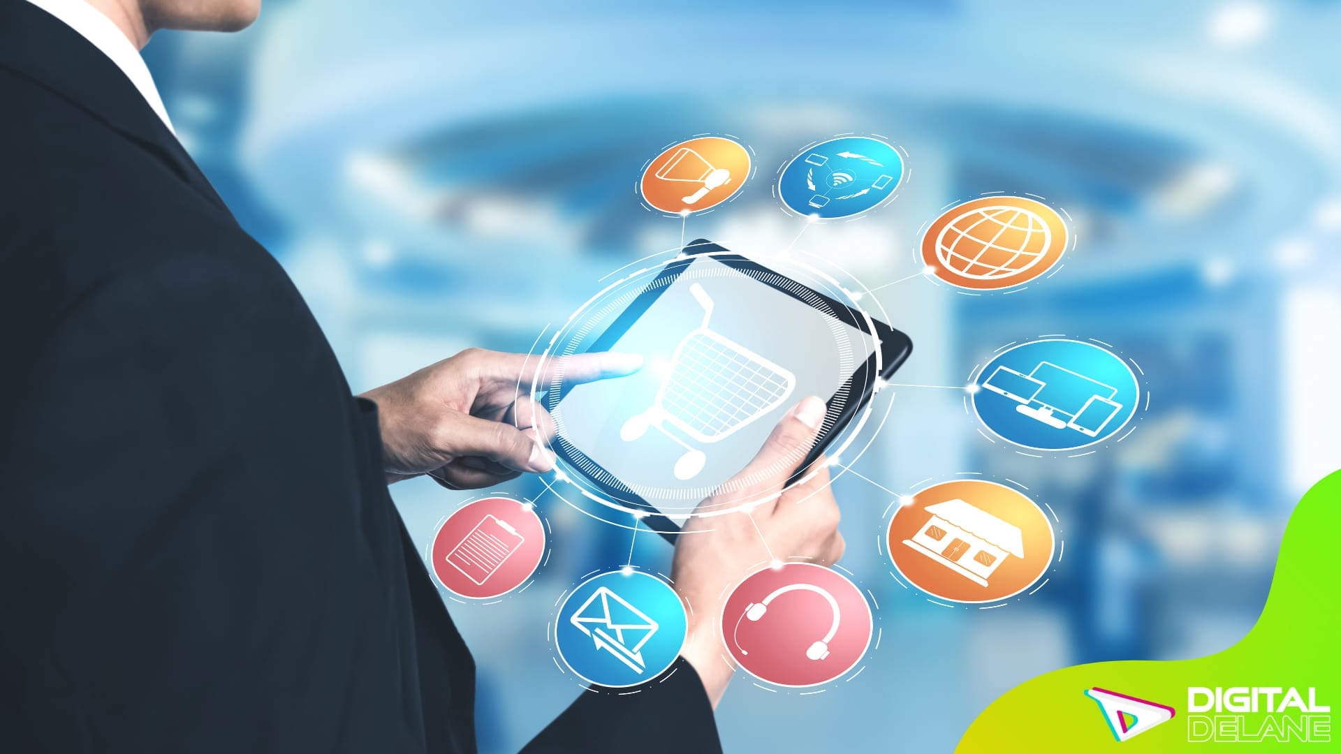 Infographic illustrating digital marketing trends for 2018, highlighting the importance of diversifying marketing channels.